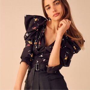 C/MEO COLLECTIVE VICE Puff Shoulder Crepe Blouse - Black Scattered Floral